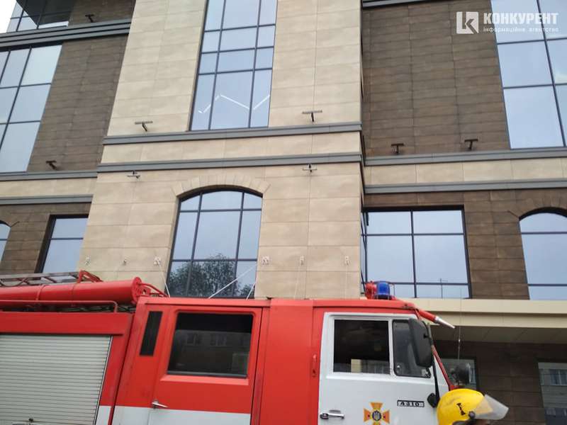 Біля «Mojo Hall» в Луцьку – пожежники: відомо, що сталося (фото)