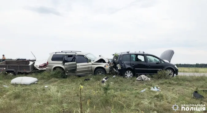 Моторошна аварія на трасі Київ – Ковель – Ягодин: постраждало десятеро людей (фото)