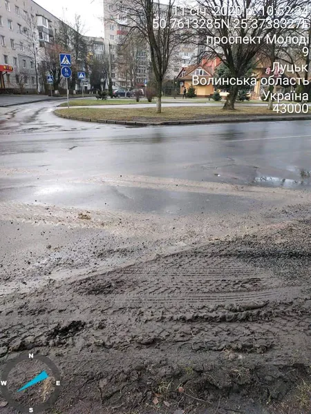 У Луцьку виконроба оштрафували за непомиті колеса (фото)