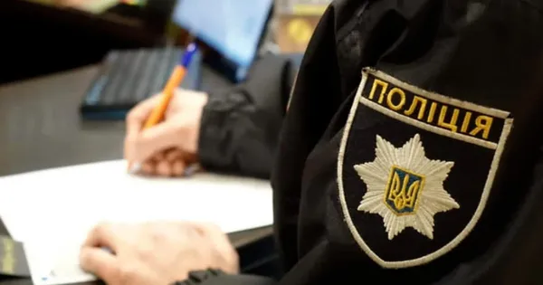 «Кожен другий їх носить» – у луцьких школах підлітки масово підсіли на «електронки»