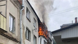 У центрі Луцька палає квартира (фото,відео). ОНОВЛЮЄТЬСЯ