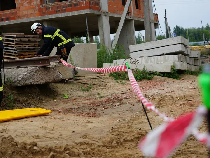 На Волині відпрацьовували порятунок людей після обстрілу (фото)