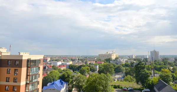 Не пропусти свій шанс жити в центрі*
