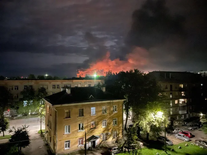 У російському Пскові безпілотники зруйнували чотири Іл-76