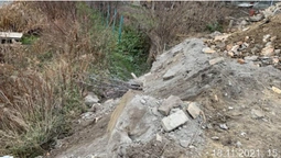 Муніципали покарали будівельників, які засмітили берег водойми у Луцьку (відео)