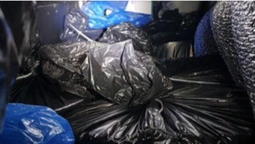 В автобусі в «Ягодині» знайшли 215 кілограмів шоколаду (фото)