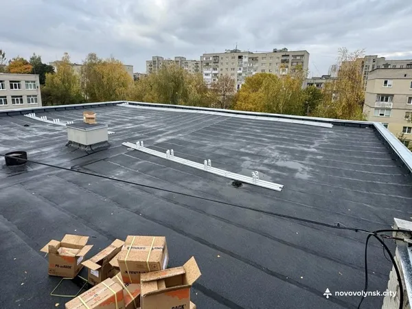 На одному з волинських ліцеїв встановлять сонячні панелі за понад 100 тисяч євро (фото)