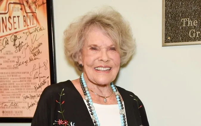Померла 101-річна зірка серіалу  «Санта-Барбара»