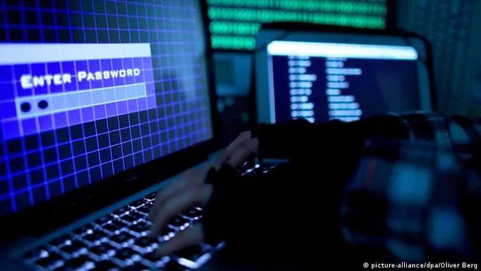 Помічника нардепа від ОПЗЖ зловили на шпигунстві для Росії