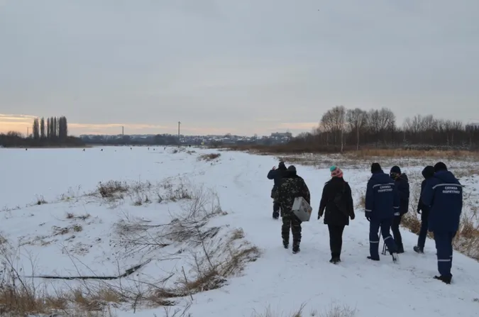 У Луцьку рятувальники шукають хлопчика, який провалився під лід 