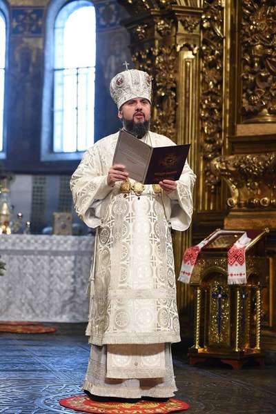 Волинський священик показав як відбувалося богослужіння у Софії Київській (фото)