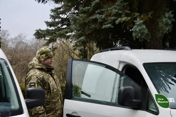 Поліські лісівники передали передріздвяні подарунки для Збройних сил (фото)