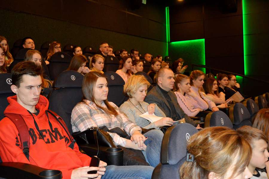 У Луцьку народна депутатка мотивувала студентів здобувати освіту (фото)