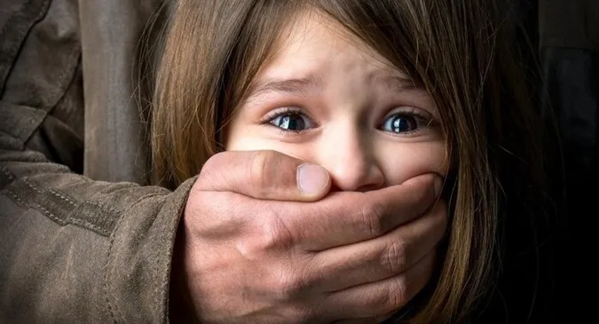 На Волині батько з самого дитинства майже 10 років ґвалтував свою доньку