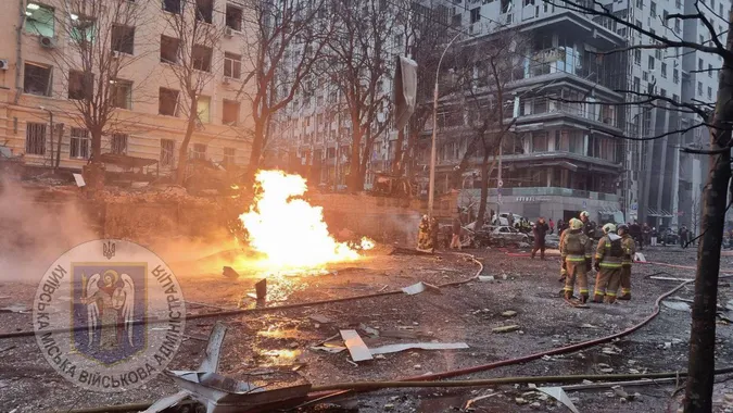 Ворог вдарив по Києву «Кинджалами» та «Іскандерами» (фото)