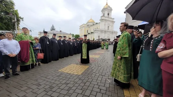 Предстоятель ПЦУ Епіфаній прибув до Луцька на престольне свято кафедрального собору (фото)