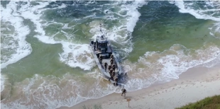 Морпіхи відпрацювали висадку на вороже узбережжя у Чорному морі (відео)