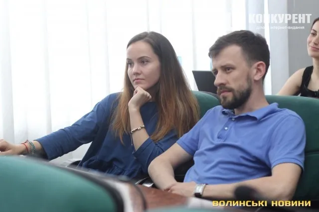 Станіслав Ольшевський та Юлія Євпак -  ГО «Інститут волонтерства та громадської співпраці»