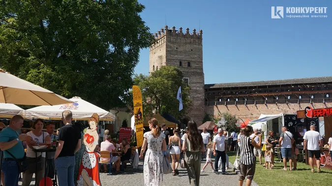 Як минув другий день фудфесту у Луцьку (фото)