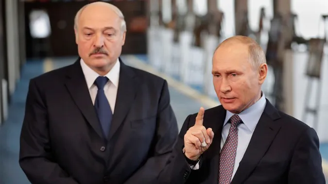 Путін поїде до лукашенка говорити про новий наступ на Україну, – Наєв (відео)