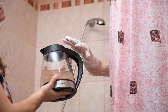 На районі ЛПЗ відключать гарячу воду