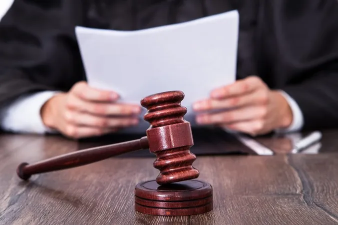 $6000 прибутку: на Волині судили військового за торгівлю зброєю (відео)
