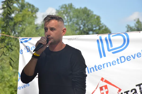 Сергій Жадан віршами «зірвав» аншлаг на Бандерштаті (фото)