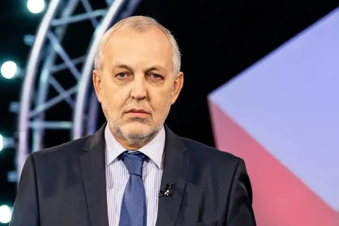 На відомого тележурналіста Юрія Макарова в Києві напали з ножем: він у тяжкому стані