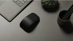 Microsoft представила мишку, яка вигинається  під форму долоні (фото)