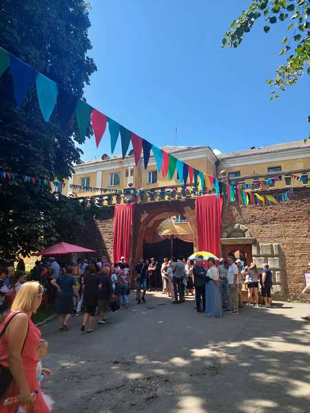 На території Олицького замку вперше за багато років провели фестиваль (фото)