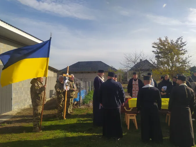 Вважався зиклим безвісти: на Волині попрощались з Героєм Андрієм Босюком (фото)