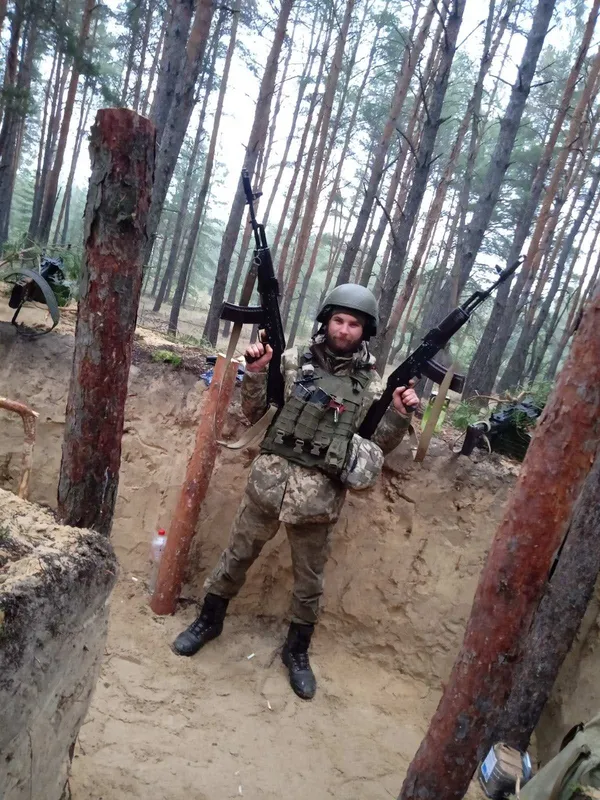 Просять гідно зустріти: на Волинь везуть полеглого воїна
