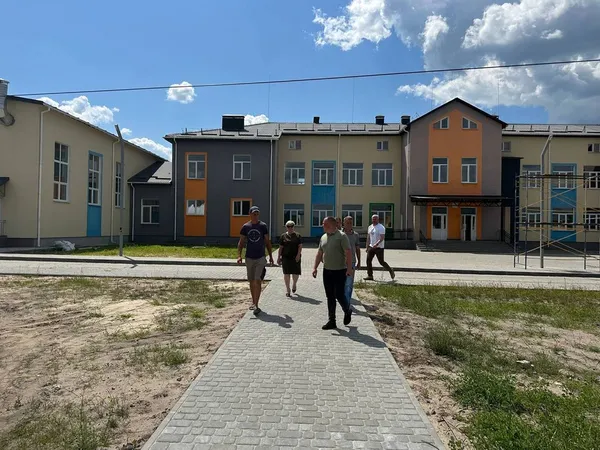 Юрій Погуляйко проінспектував новозбудовану школу на Ковельщині (фото)