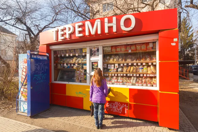 У Луцьку демонтують 10 кіосків «Теремно Хліб» (оновлено, перелік)