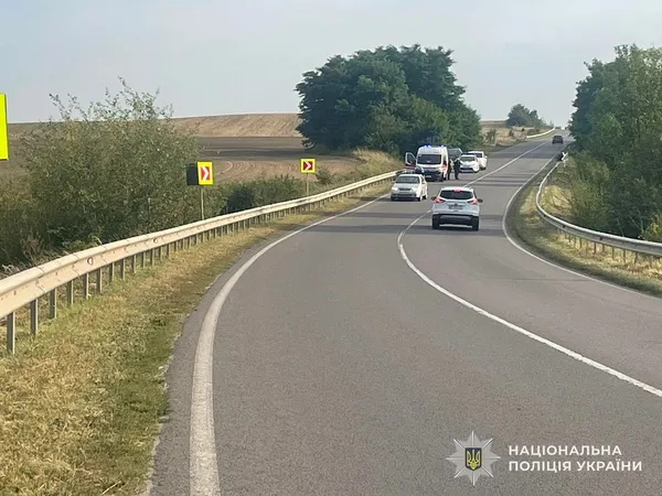 Врізався у відбійник: на Львівщині загинув мотоцикліст з Волині (фото)