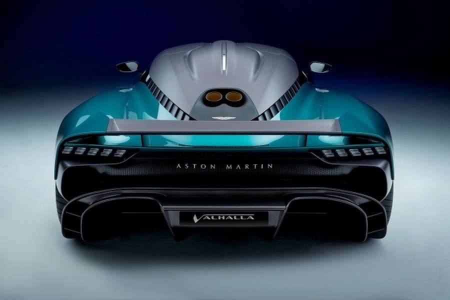 Aston Martin на рік переніс випуск свого першого електрокара