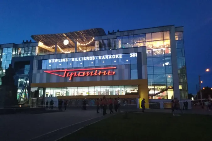 Луцький Multiplex відновив роботу після січневого локдауну*