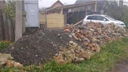 Муніципали знайшли у Луцьку «величезні звалища» будівельного сміття (фото)