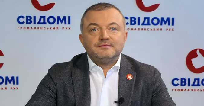 Однозначно розширювати: Покровський прокоментував реконструкцію проспекту Волі (відео)