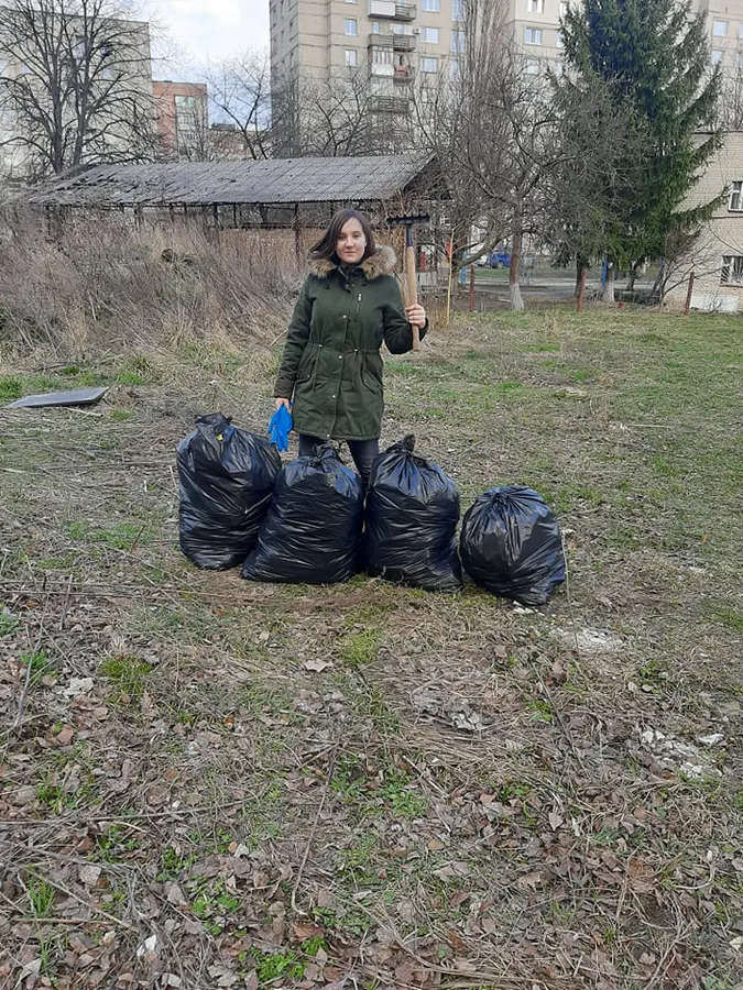 Не моє сміття, але моя планета: луцька школярка започаткувала корисний челендж (фото)