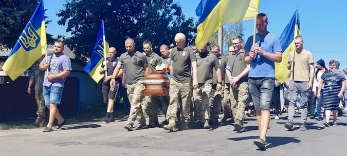 На Волині попрощалися із захисником Михайлом Водоносом (фото)