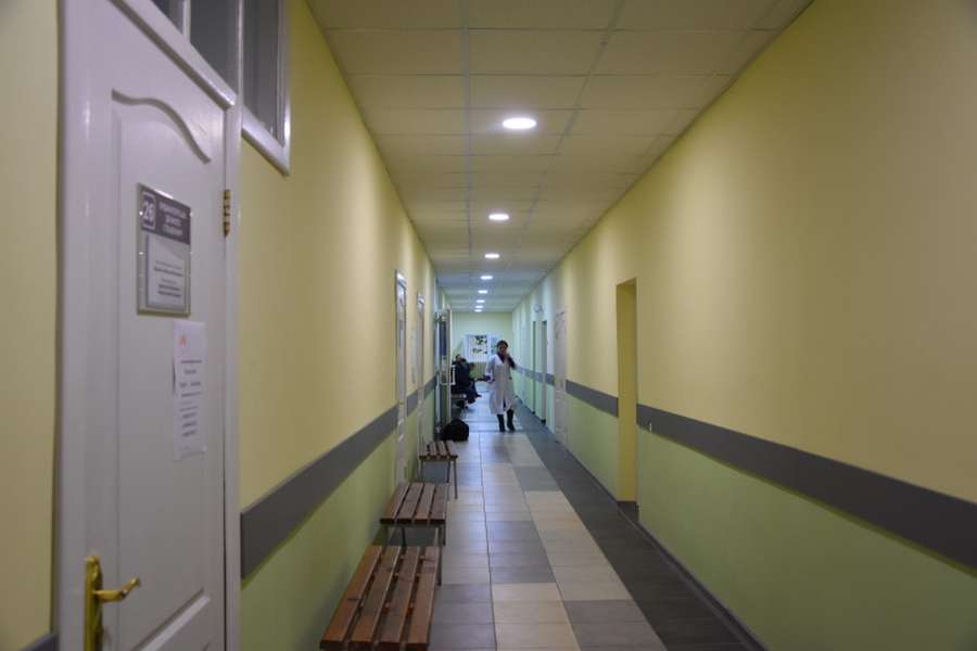 Показали відремонтовану поліклініку №3 у Луцьку (фото) 