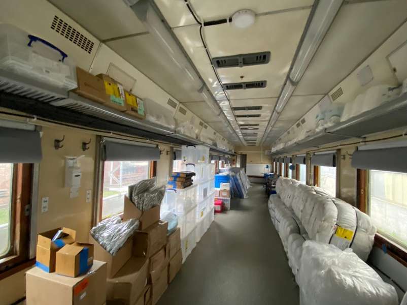 В Україні почав курсувати евакуаційний потяг-мінігоспіталь (фото)