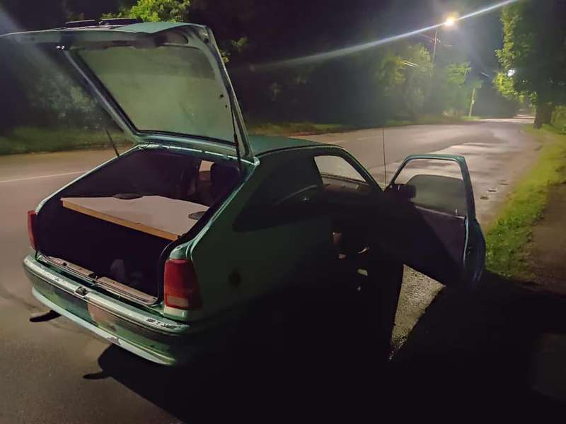 Лучанин возив у авто наркотики і лампочки (фото)