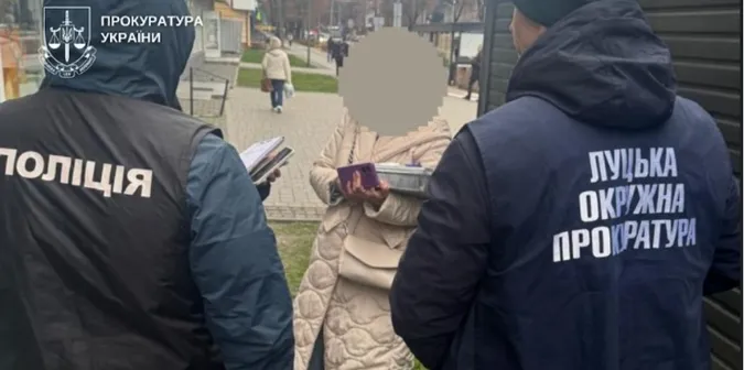 У Луцьку – скандал: впіймали викладачку ВНУ, яка «рішала» сесію за десятки тисяч