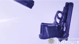 У жителя Володимира виявили пістолет в кишені