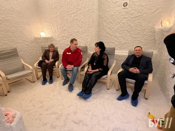 Соляна кімната для дітей і дорослих відкрилася у амбулаторії №4 Нововолинська