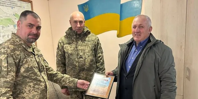 На Волині вручили подяки волонтерам (фото)
