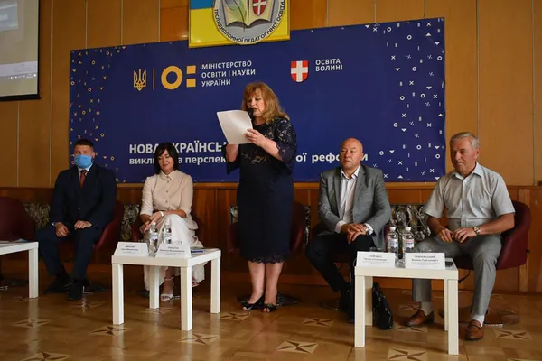Лідерам ЗНО на Волині подарували планшети (фото)