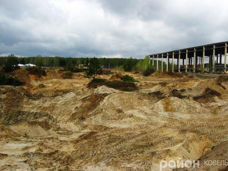 Біля Ковеля  незаконно копають пісок (фото)